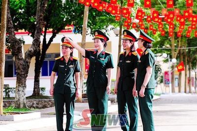 Trung đoàn 754 rực rỡ cờ hoa chào mừng Quốc khánh