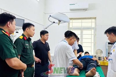 Kịp thời cứu giúp người dân bị tai nạn giao thông