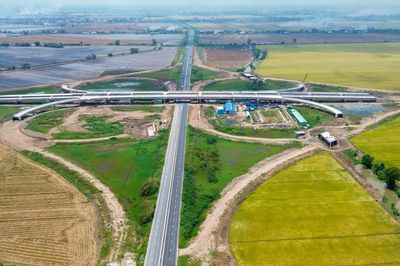 Phấn đấu bảo đảm tiến độ, chất lượng Dự án đường cao tốc Châu Đốc - Cần Thơ - Sóc Trăng