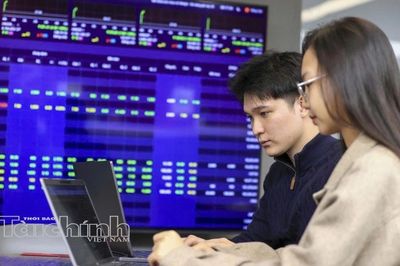 Chứng khoán ngày 28/8: VN-Index giữ nhịp tăng, tiến gần vùng kháng cự 1.850 điểm