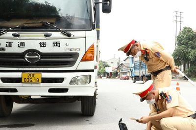 Thái Nguyên: Đồng loạt tổng kiểm soát xe kinh doanh vận tải