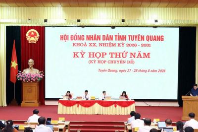 HĐND tỉnh Tuyên Quang xem xét thông qua 11 nghị quyết