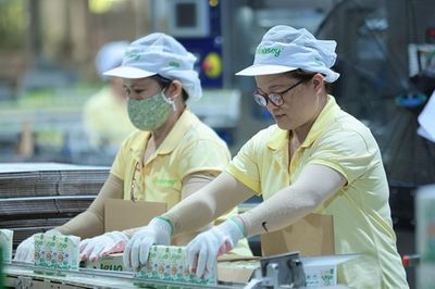 NutiFood cùng lãnh đạo Đường Quảng Ngãi gom gần 100 tỷ đồng cổ phiếu QNS