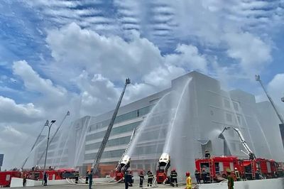 Huy động 3.000 người diễn tập chữa cháy tại công ty chế biến gỗ