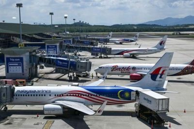 Bí ẩn thi thể khoảng 20 tuổi trong khoang bánh máy bay vừa hạ cánh tại Malaysia