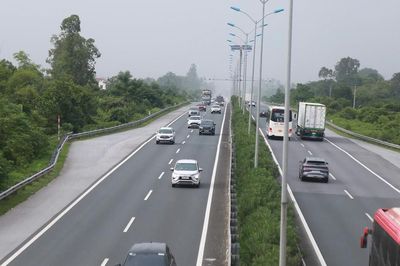 CSGT xử lý lỗi không giữ khoảng cách, cao tốc Pháp Vân - Cầu Giẽ - Cao Bồ ra sao?