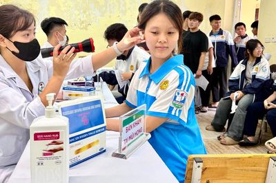 Chi tiết hệ sinh thái chăm sóc sức khỏe học đường của Hà Nội đến năm 2035