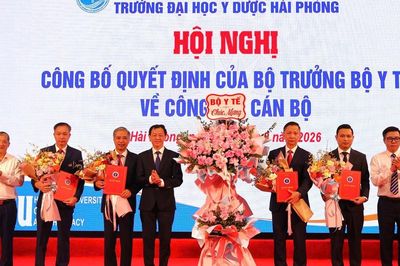 Bộ Y tế bổ nhiệm, bổ nhiệm lại cán bộ chủ chốt Trường Đại học Y Dược Hải Phòng