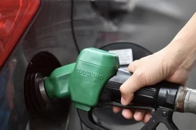 Yêu cầu bán xăng dầu đúng giờ dịp 2-9