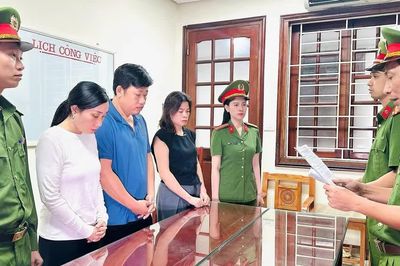 Triệt xóa đường dây sản xuất hơn 100.000 sản phẩm thuốc đông y giả chứa chất cấm