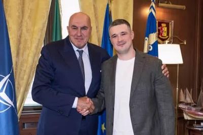 Cựu Bộ trưởng Quốc phòng Ukraine bất ngờ nhận chức vụ mới ở Italy