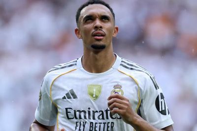 Real Madrid chốt tương lai Trent Alexander-Arnold