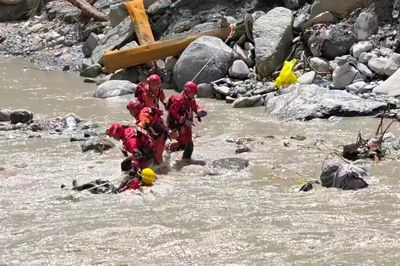 Lũ quét tại Nepal và Trung Quốc: Gần 600 người thiệt mạng và hơn 2.400 người mất tích