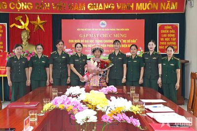 Giấc mơ của cô bé mồ côi Sùng Thị Khoa trên núi Hồ Chim