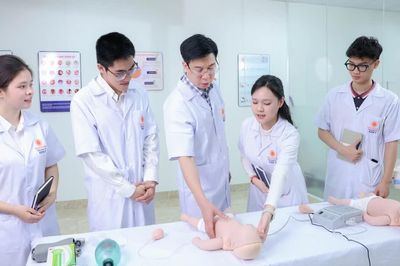 Chốt 2 kì kiểm tra năng lực hành nghề bác sĩ năm 2027