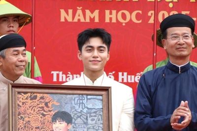 Ca sĩ MONO làm Sứ giả quảng bá di sản văn hóa Huế