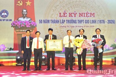 Trường THPT Gio Linh kỷ niệm 50 năm thành lập và khai giảng năm học mới
