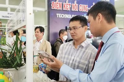 Hỗ trợ quảng bá, chuyển giao công nghệ còn gặp khó