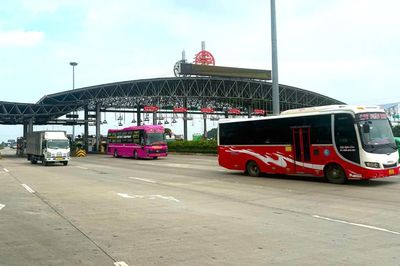 Trạm thu phí cửa ngõ Thủ đô thông thoáng ngày đầu nghỉ lễ 2/9