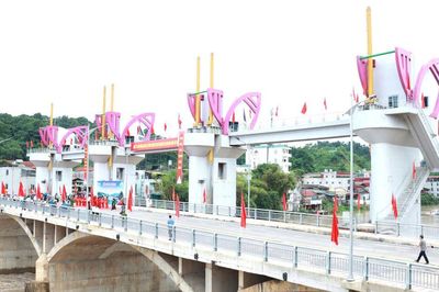 Tuyên Quang: Khánh thành đập dâng nước tại phường Hà Giang 1 tạo cảnh quan trên sông Lô