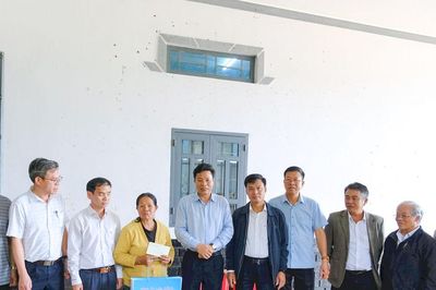 Lắng nghe dân, hành động vì dân