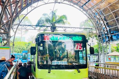 TP. Hồ Chí Minh: Chủ động đáp ứng nhu cầu đi lại tăng cao dịp Quốc khánh 2/9