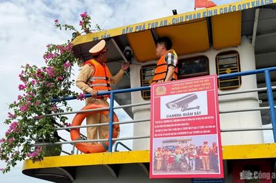 Mắt thần' trên sông, chủ động phòng ngừa vi phạm giao thông đường thủy dịp 2/9
