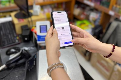 Ra mắt mô hình tuyến phố ATTP và không dùng tiền mặt