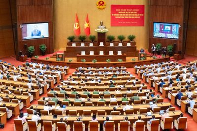 Hội nghị toàn quốc quán triệt, triển khai thực hiện một số Nghị quyết, Chỉ thị