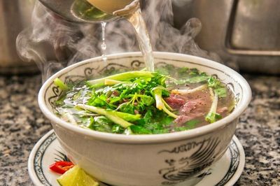 Hà Nội mùa thu và mùi vị ký ức của phở