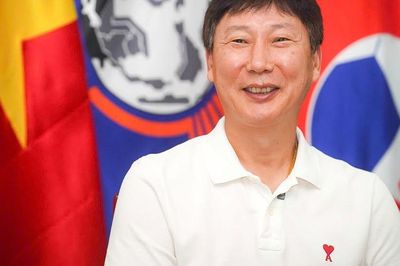 HLV Kim Sang-sik đặt mục tiêu hướng tuyển Việt Nam đến sân chơi lớn hơn