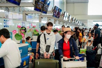 Ngày đầu nghỉ lễ Quốc khánh: Cảng hàng không quốc tế Nội Bài đón 115 ngàn lượt khách