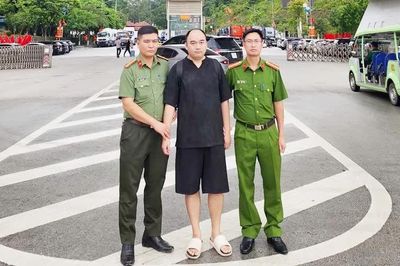 Bàn giao đối tượng người Trung Quốc bị truy nã