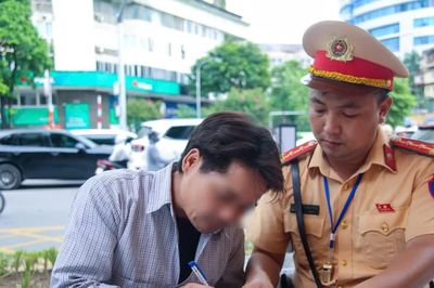 Xử phạt 2,65 tỉ đồng với hơn 1.100 phương tiện vi phạm giao thông ngày đầu nghỉ lễ