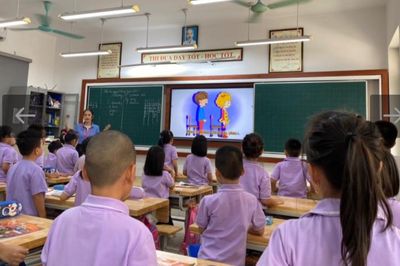 Bỏ môn thi thứ ba vào lớp 10: Nỗi lo học lệch, xem nhẹ Ngoại ngữ