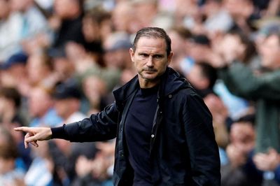 Khởi đầu ác mộng của Lampard