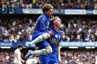 Chelsea thắng nghẹt thở sau khi dẫn 3-0
