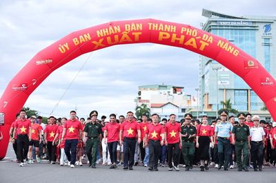 Đà Nẵng: Hơn 22.000 người hưởng ứng chương trình đi bộ 'Cùng Việt Nam tiến bước'
