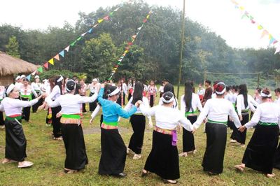 Người Mường vùng biên Quảng Ngãi đón Tết Độc lập ra sao?