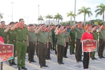 Hơn 22.000 người tại Đà Nẵng hưởng ứng chương trình 'Cùng Việt Nam tiến bước'