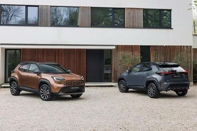 [GALLERY] Toyota Yaris Cross 2027 - động cơ hybrid mạnh hơn, từ 36.540 USD