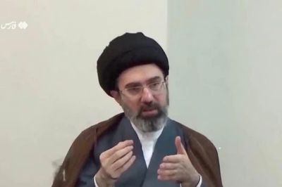 Lãnh tụ Tối cao Iran kêu gọi vùng Vịnh đoàn kết đối đầu 'kẻ thù thực sự'