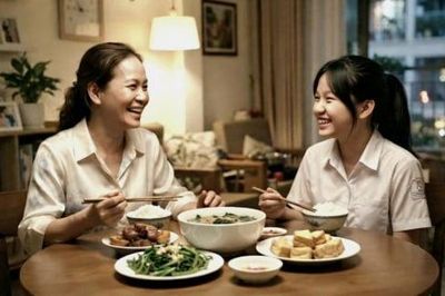 Tôi đã từng có những bữa cơm gia đình đầy ắp tiếng cười...