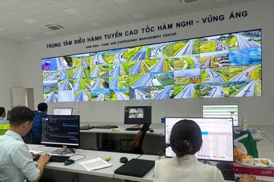 Giao thông trên các tuyến cao tốc Bắc Nam cơ bản thông suốt ngày đầu nghỉ lễ