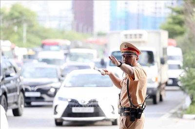Hà Nội: Xử lý 1.154 trường hợp vi phạm giao thông trong ngày đầu nghỉ lễ