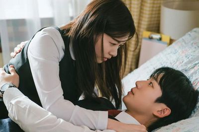 7 bộ phim Hàn Quốc đáng xem nhất của Jung Hae In