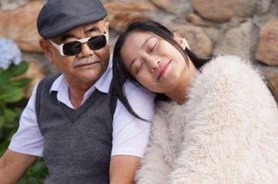 NSND Việt Anh đã đúng khi đi tìm hạnh phúc ở tuổi 68