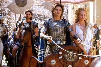 Troy bất ngờ gây sốt trở lại nhờ The Odyssey