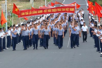 Vùng 4 Hải quân hưởng ứng chương trình “Cùng Việt Nam tiến bước”