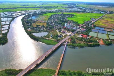 Giữ 'căn cước' trong dòng chảy hội nhập